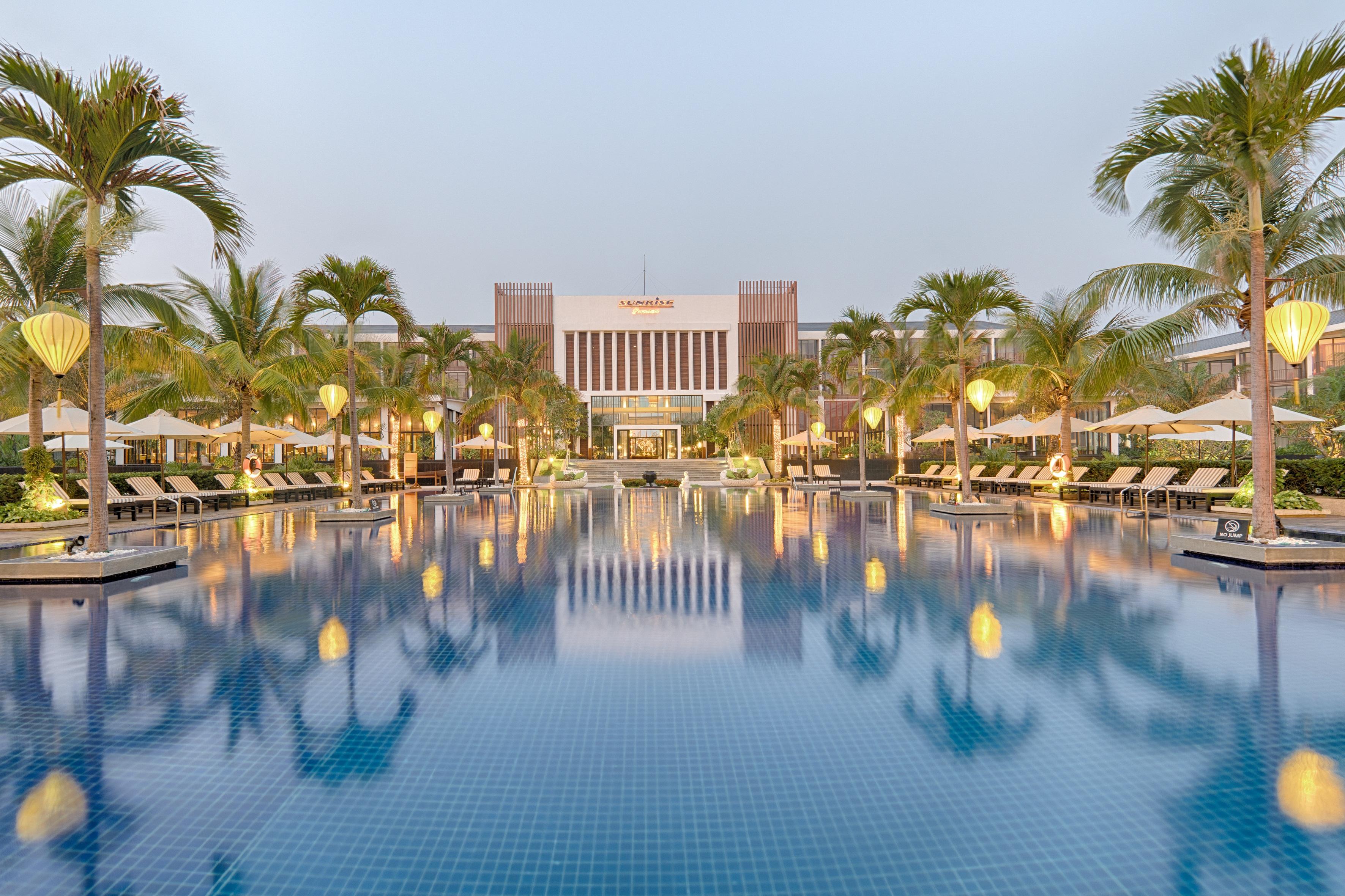 Sunrise Premium Resort & Spa Хойан Экстерьер фото